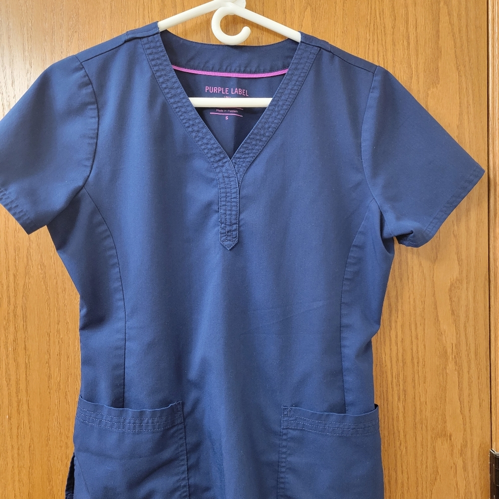 Healing hands navy scrubs - Picture 3 of 3